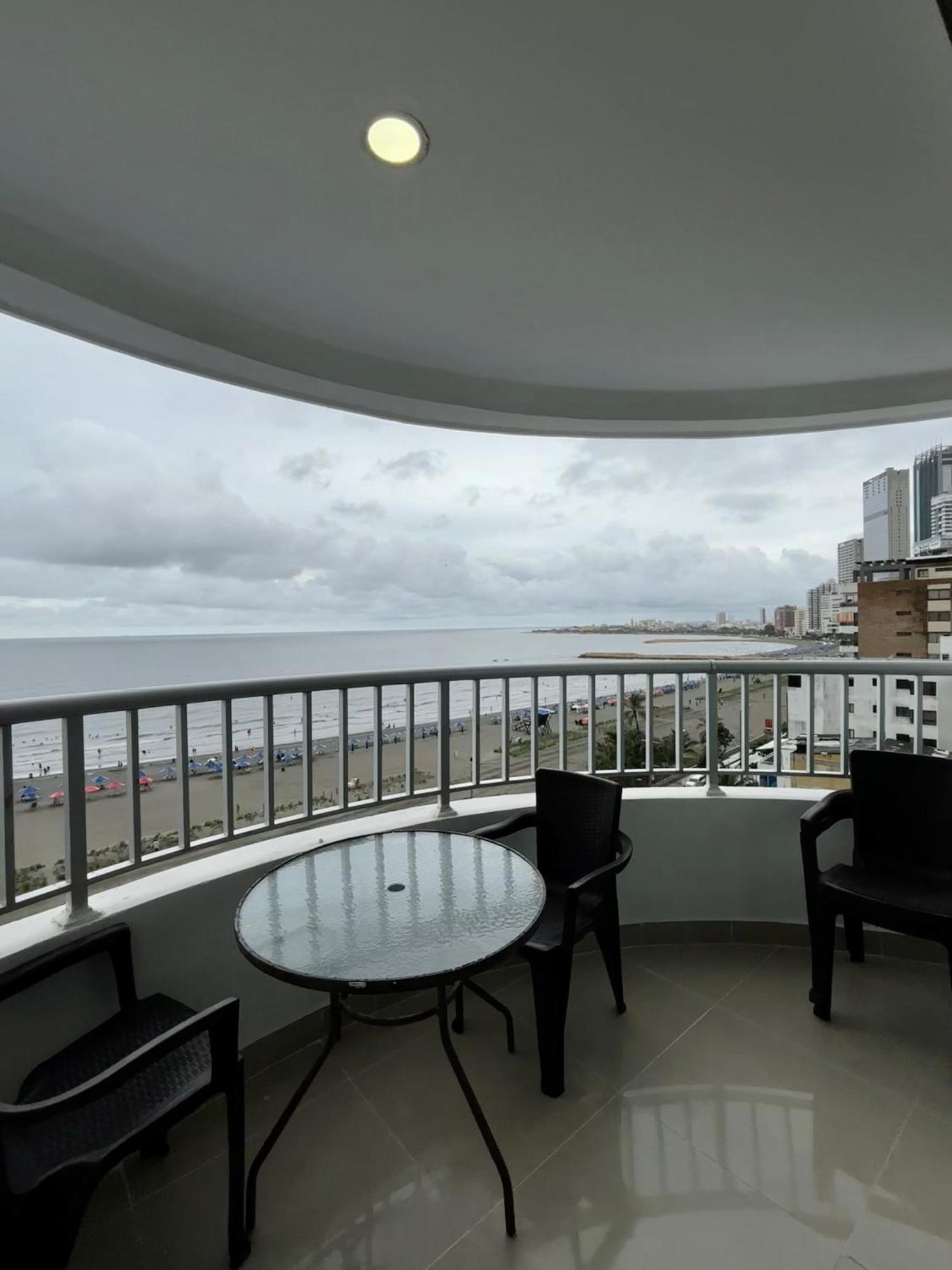 Paraiso En Bocagrande Con Vista Al Mar Cartagena Esterno foto
