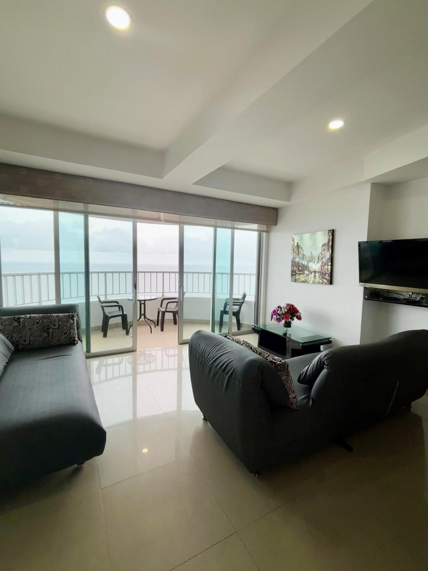 Paraiso En Bocagrande Con Vista Al Mar Cartagena Esterno foto