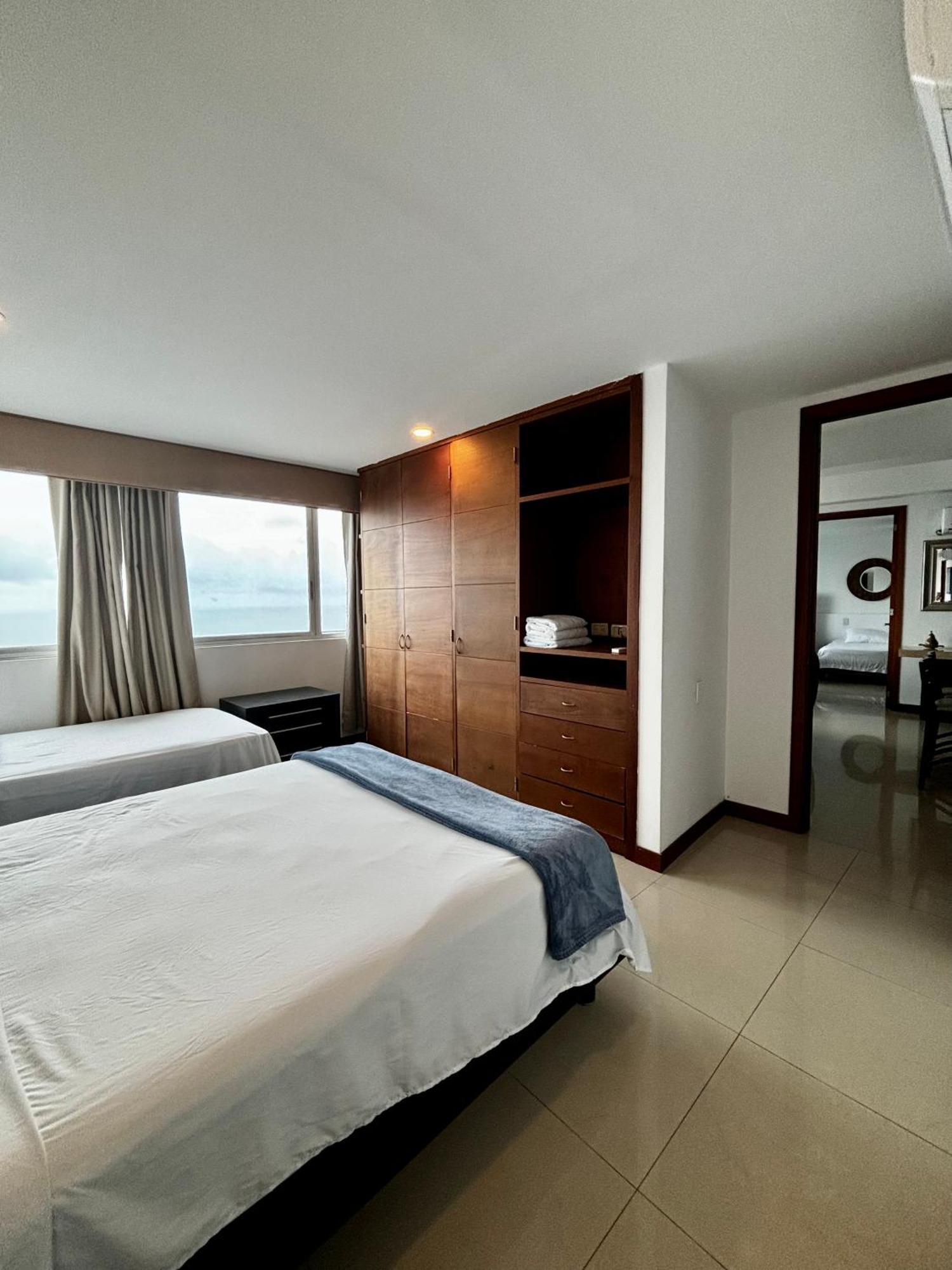 Paraiso En Bocagrande Con Vista Al Mar Cartagena Esterno foto
