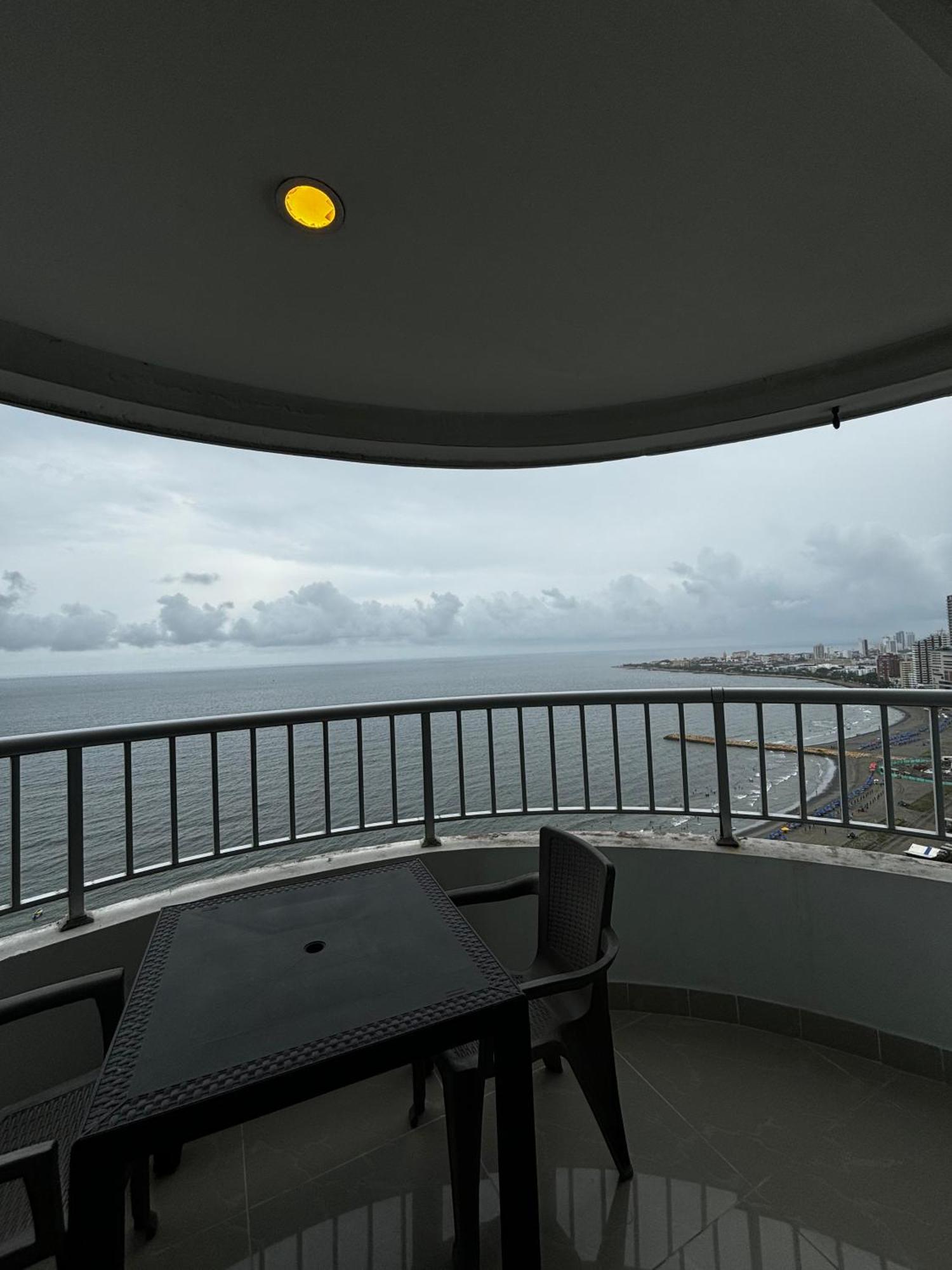 Paraiso En Bocagrande Con Vista Al Mar Cartagena Esterno foto